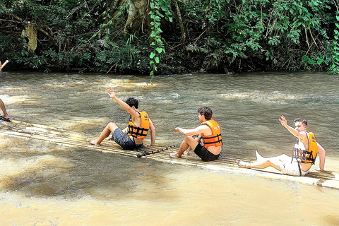 Chiang Mai: highlight One day trekking & bamboo rafting