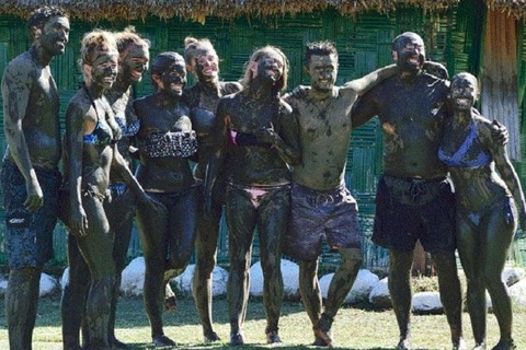 Nadi: Private Tour with Temple, Garden, Markets & Mud Pools