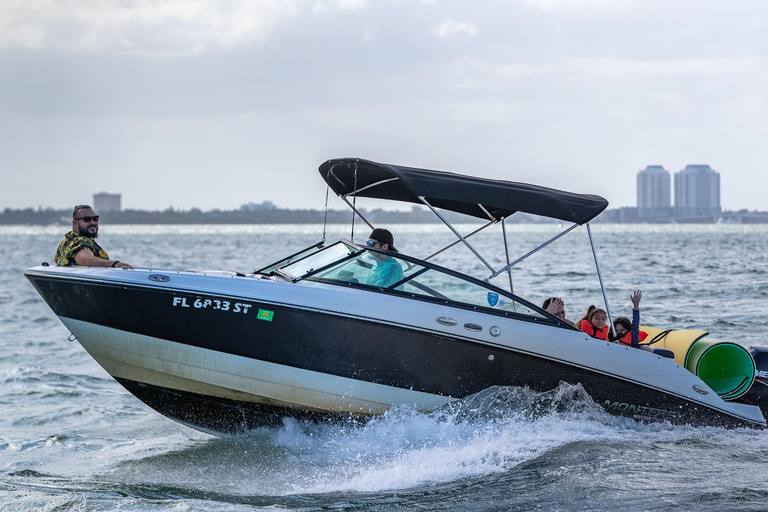 Aluguel de barco com capitão em Miami Beach - até 6 pessoas