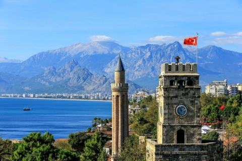 Côté : Visite de la ville d'Antalya avec téléphérique, excursion en bateau et déjeunerVisite de la ville avec guide, prise en charge et déjeuner inclus