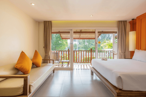 Phuket: 6-Days Surfing with Lessons and Stay Package 4* Hotel Stay 6Days5Nights Surf Lesson Tropical Wave Package