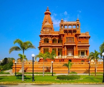 Cairo: tour particular pelo Palácio do Barão Empain com serviço de busca