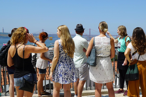 Lisbon: Starter Walking Tour to the highlights in GermanGroup Tour