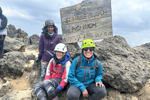 Quito: Hike to the Integral of Pichinchas