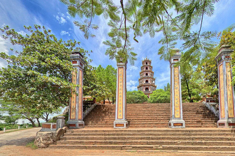 From Da Nang: Hue Imperial City Highlight with local guide