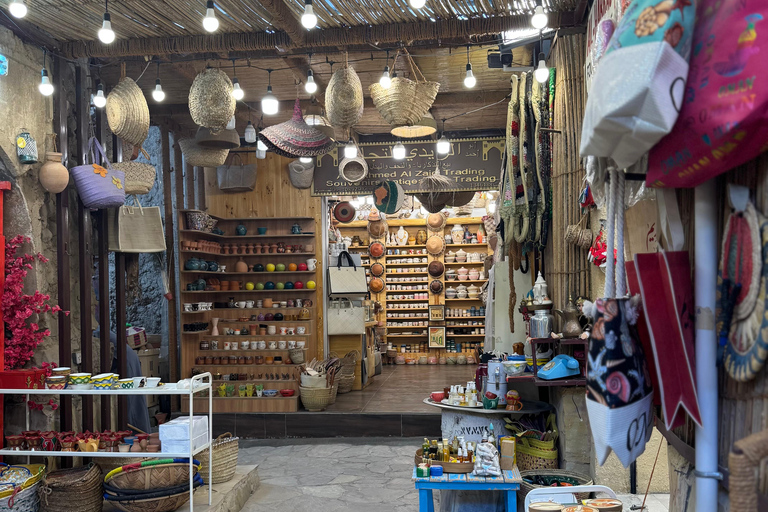 Muscat: Nizwa Souq & Jebel Shams Grand Canyon Full-Day Tour Private experience with dedicated vehicle