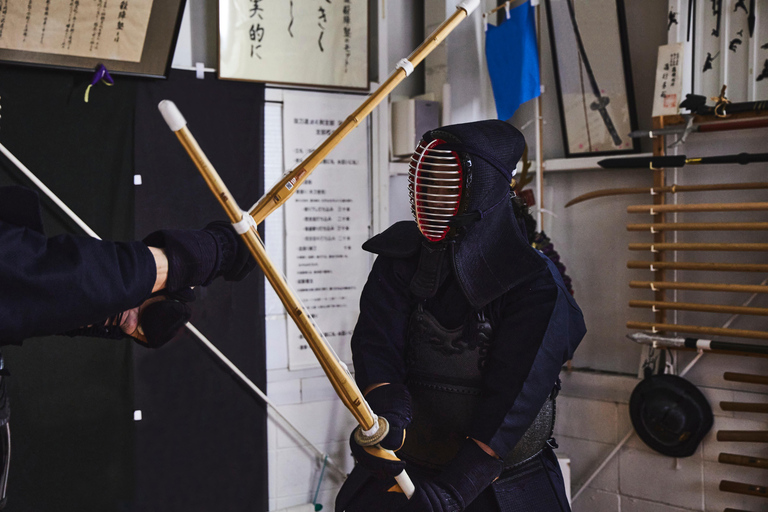 Osaka: Experiência de treinamento de samurai KENDO em Osaka