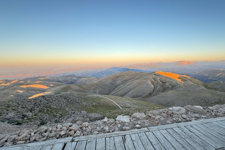 Da Istanbul: Göbekli Tepe e Monte Nemrut Tour di 2 giorniDa Istanbul: tour giornaliero di Göbekli Tepe e Şanlıurfa