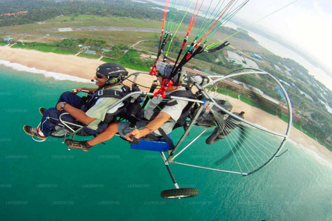 Bentota: Paramotoring Tandem-Entdeckungsflug-Paragliding