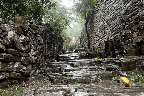 Qingzhou: Jingtang Ancient Village & Huanghuaxi Tour