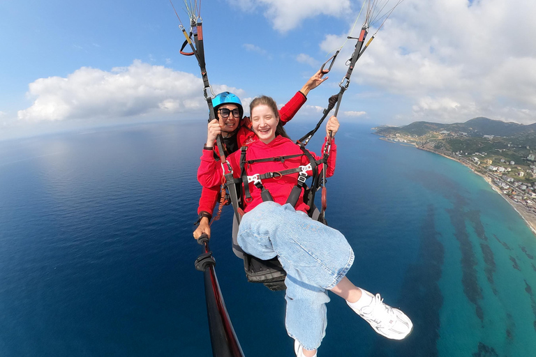 Antalya: Tandem Paragliding Experience Adrasan & Olympos