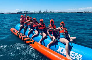 Valencia: Bananenbootfahrt erleben