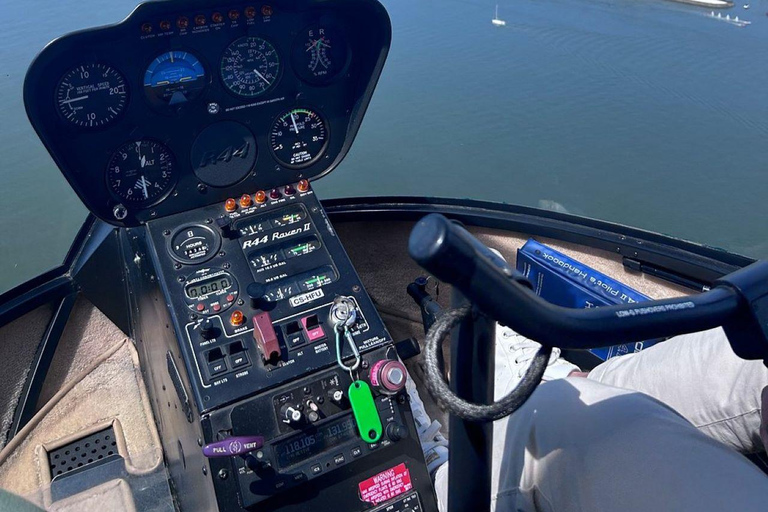Lisbon: Helicopter Tour in Lisbon and Tagus River Cruise Helicopter Tour + Sunset Cruise