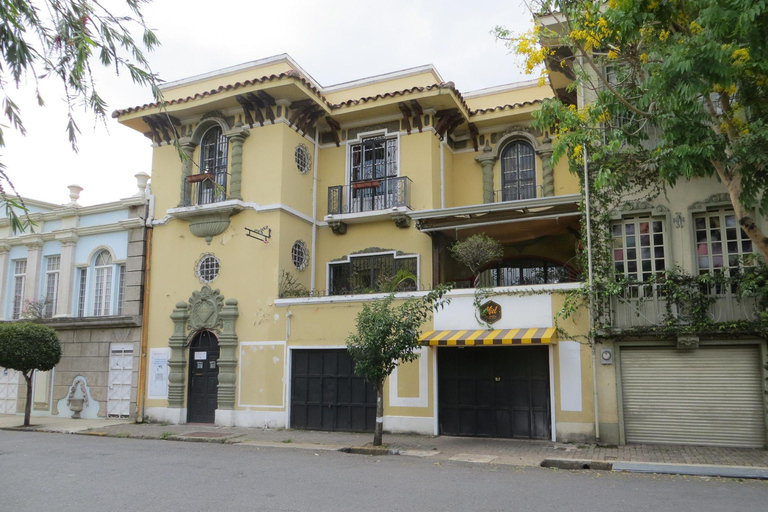 San José: Guided Walking Tour of Historic Landmarks