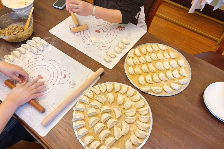 Shanghai Traditions in a Historic Xintiandi Villa