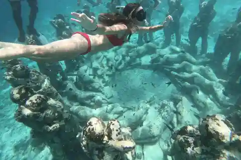 Gili Air/Trawangan : Tour en bateau à fond de verre avec plongée en apnée