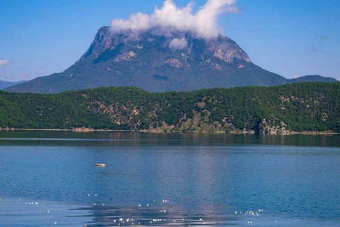From Kunming: 8-Day Yunnan Private Cultural Tour