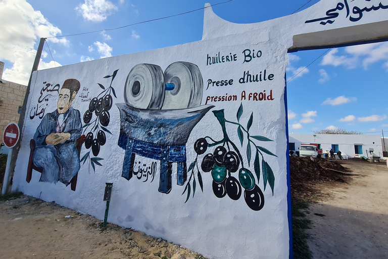 Djerba: Scooter tour of the island Full-day guided tour