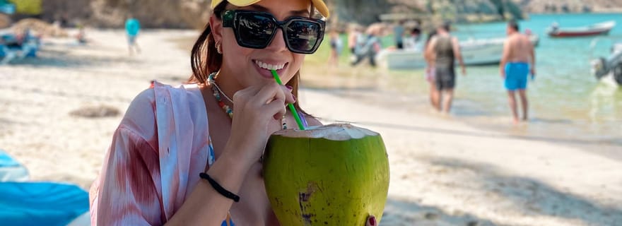 Depuis Puntarenas : Excursion en bateau rapide à Isla Tortuga avec déjeuner