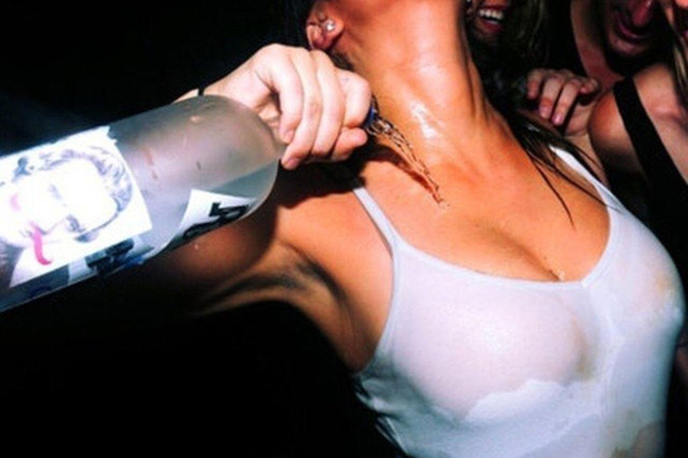 Barco Pirata ao Pôr do Sol em Alanya: Música e Festa da EspumaSUNSET PIRATE + TRANSFERÊNCIA