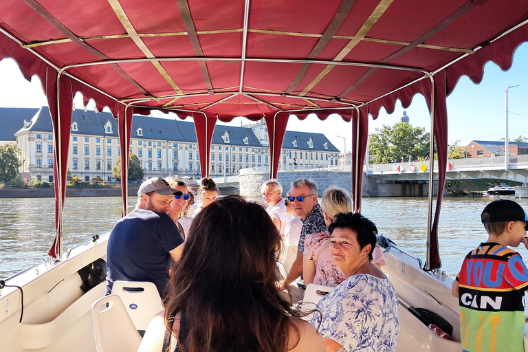 Ship "Wroclavia" Odra River Boat Tour in Wroclaw