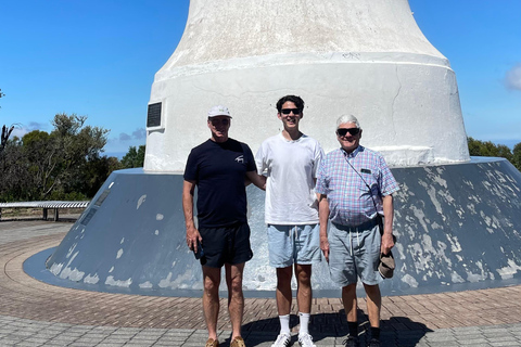 Adelaide: Mezza giornata di visite alla città, al monte Lofty e a HahndorfAdelaide: tour di mezza giornata tra le attrazioni della città, il monte Lofty e Hahndorf
