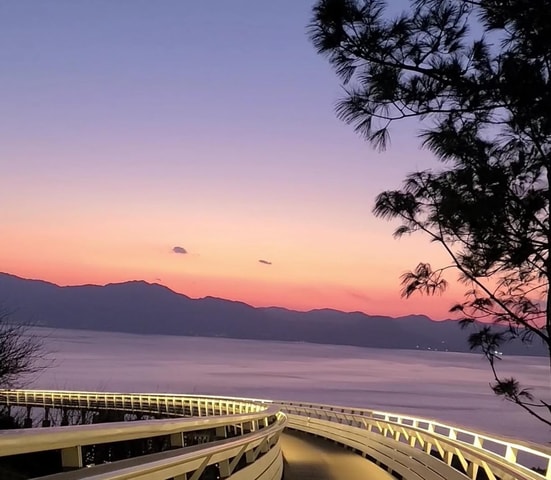 From Kunming: Fuxian Lake 2-Day Private Tour & Fossils