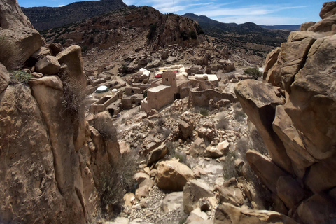 Túnez:Fuera de tiempo pueblos bereberes Tekrouna y Zriba Alia