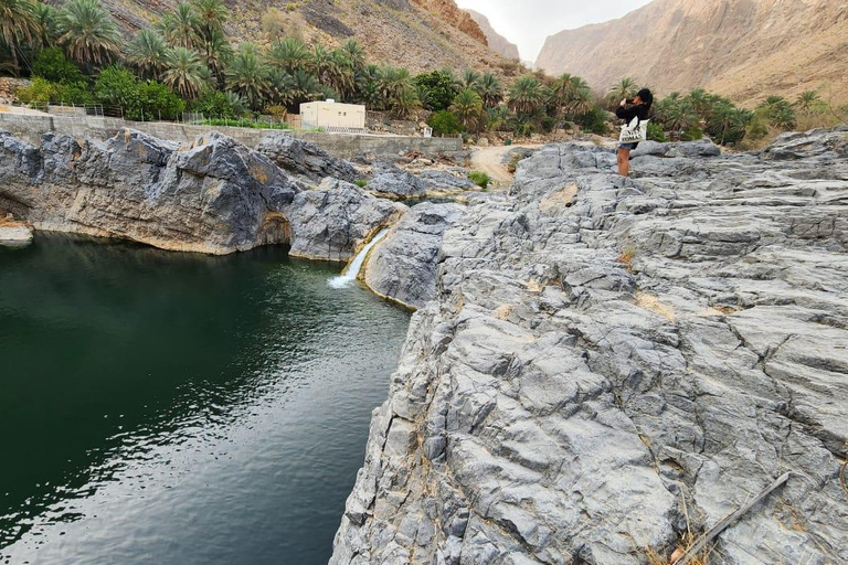 Wadi Arbyeen Hike & Swim with Quriyat, Fins & Sinkhole