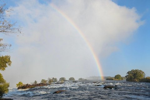 Livingstone: Victoria Falls Evening Guided Tour