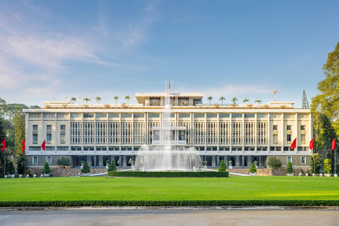 Ho Chi Minh City: Half-Day City Highlights Tour by Car