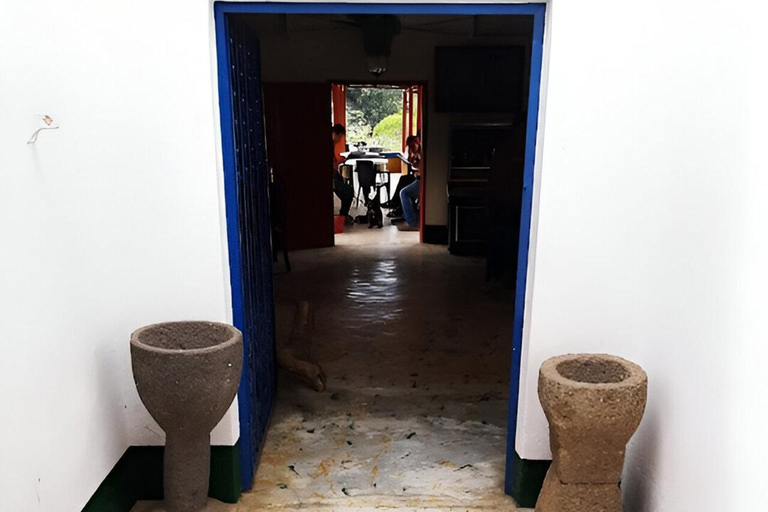 MEDELLIN: DAWN GARDEN TOUR WITH VISIT TO BETANIA - 2 DAYS AND 1 NIGHT