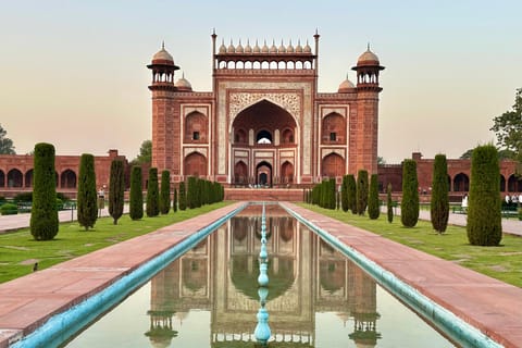 From Delhi: 8 Days Golden Triangle Tour with 5 Star Hotels