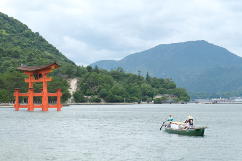 Private Hiroshima: Peace Memorial Park and Miyajima Day Trip
