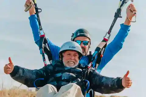 Nazare: Paragliding tandem flight