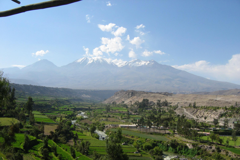 Arequipa: Chachani Volcano Climb with Breakfast & Guide