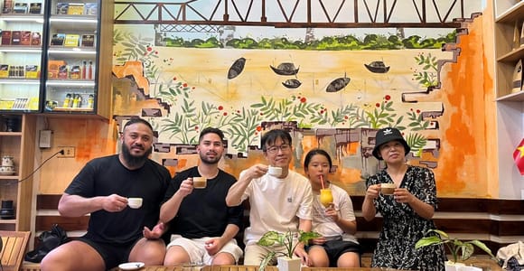 Hanoi: Small-Group Street Food Walking Tour