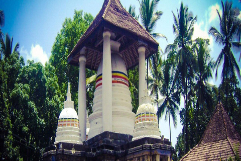 Kandy Heritage and Cultural Temple Tour
