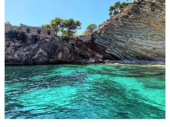 Santa Ponsa: Private Boat Rental with Driving Instructions