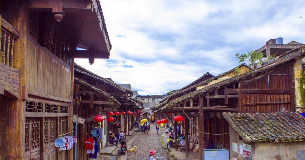 Guilin La colline du Tronc d'éléphant, la grotte de la Flûte de