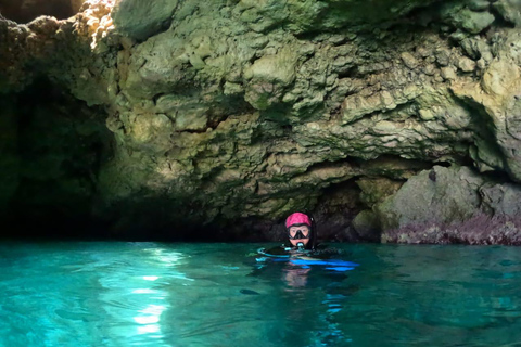 Chania: Passeio de barco com snorkel em scooter marítima