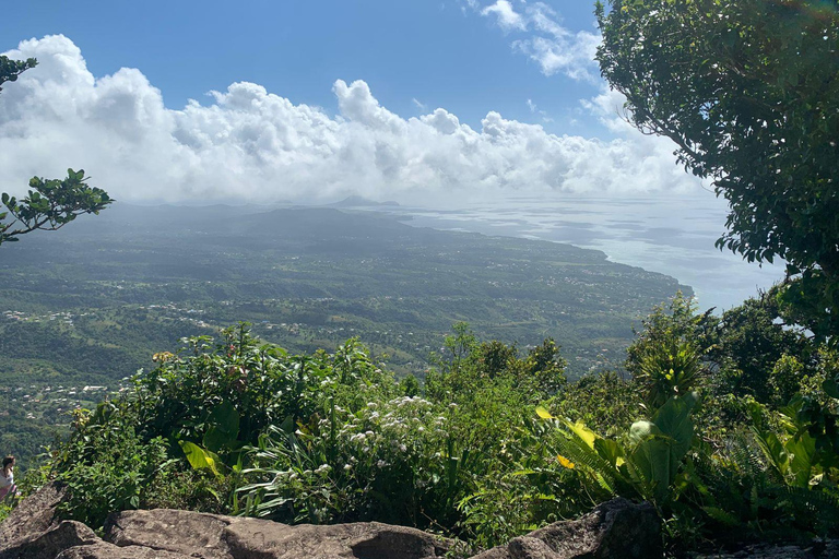 St. Lucia: Sulphur Springs, Waterfall, and Snorkeling Tour