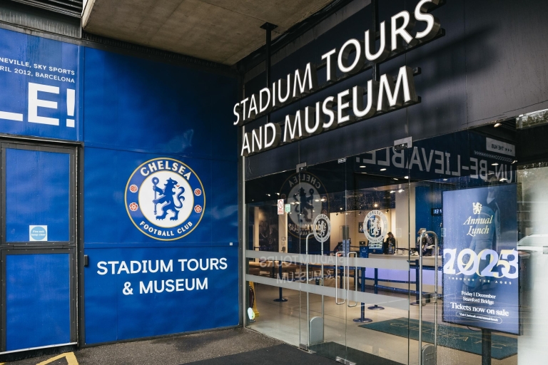 Tour del estadio y el museo del Chelsea Football ClubTour de 1 hora por el estadio y entrada al museo