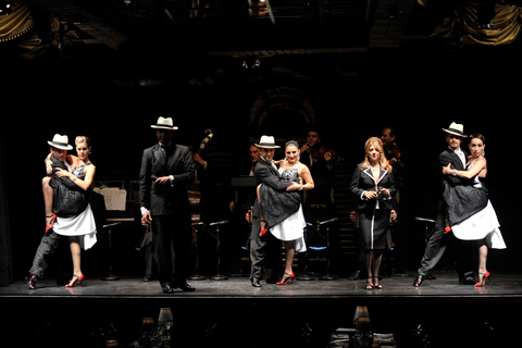 La Ventana VIP: Wine Tasting + Dinner + Show