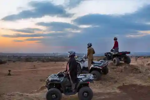 Nairobi: Quad bike wildlife safari with transfers and lunch