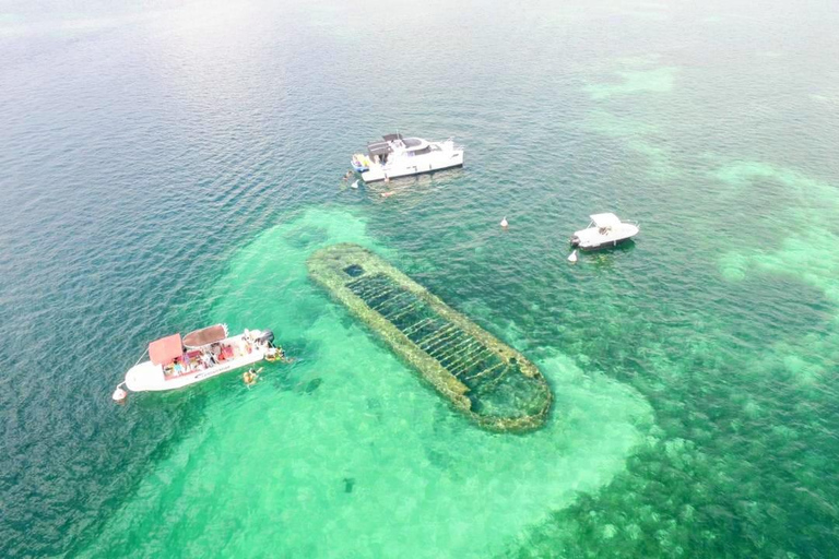 Guadeloupe: Guided Sea Excursion - Discover the Grand Cul-de-Sac Marin 4-hour guided tour - Discover the treasures of the Lagoon - islets, shipwreck, mangrove