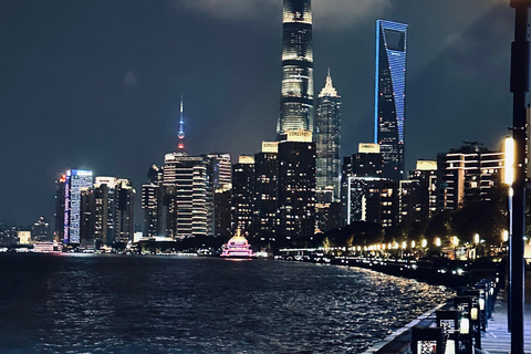 Shanghai Half-Day Bike Tour along East Bank of Huangpu River