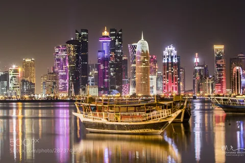 Doha All Inclusive Nachttour Dhow Bootstour mit zertifizierter Führung