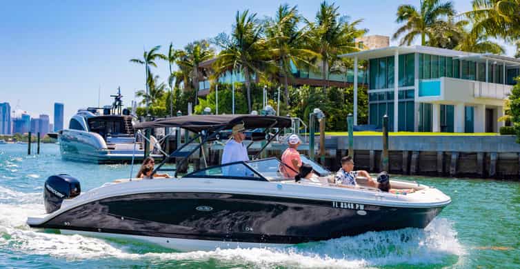 Miami: Private Boat Charter Guided and Tailored Experience photo 8