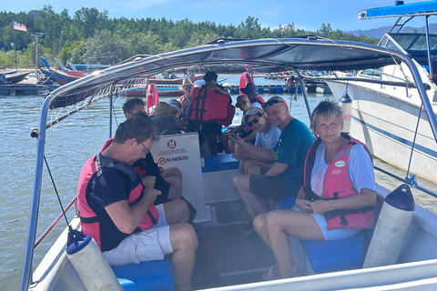 Langkawi: Mangrove boat tour with tour guide & Lunch.